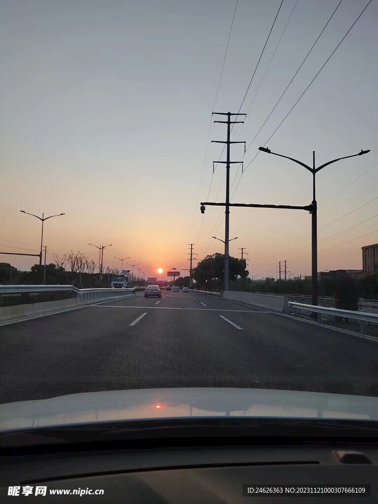 沥青路  笔直公路 道路 