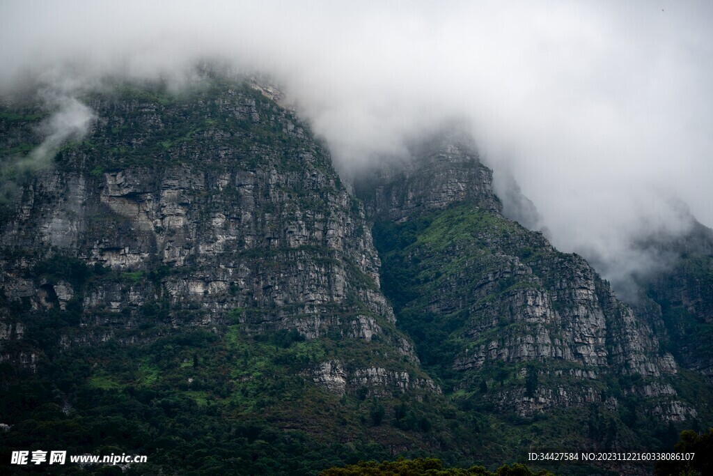 云海丘陵风景