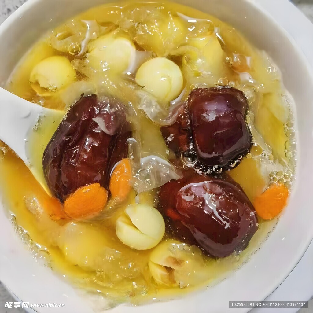 红枣莲子羹