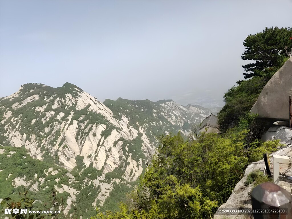 登山