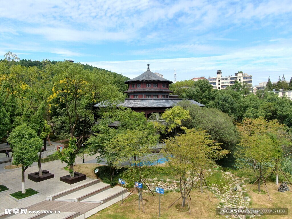 龙泉公园