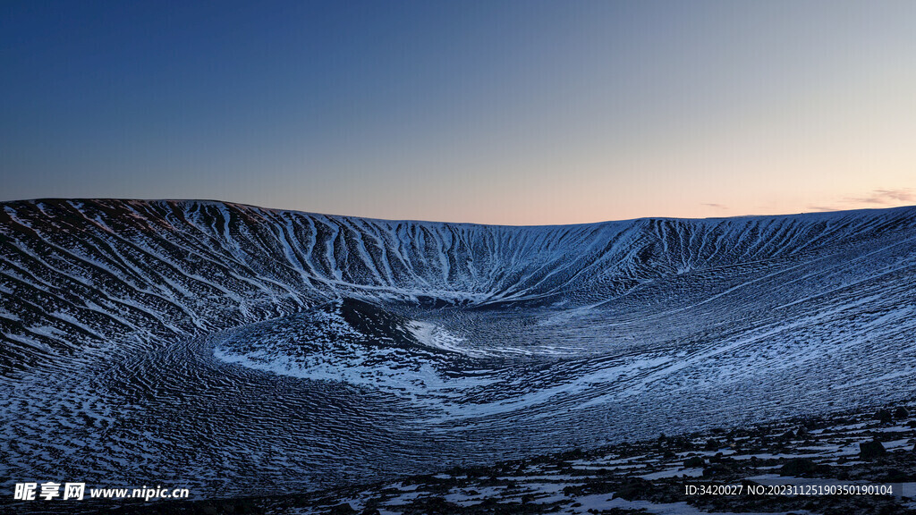 火山口