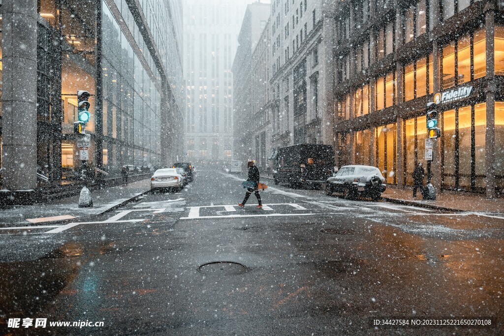下雪的街景