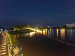 湖边夜景