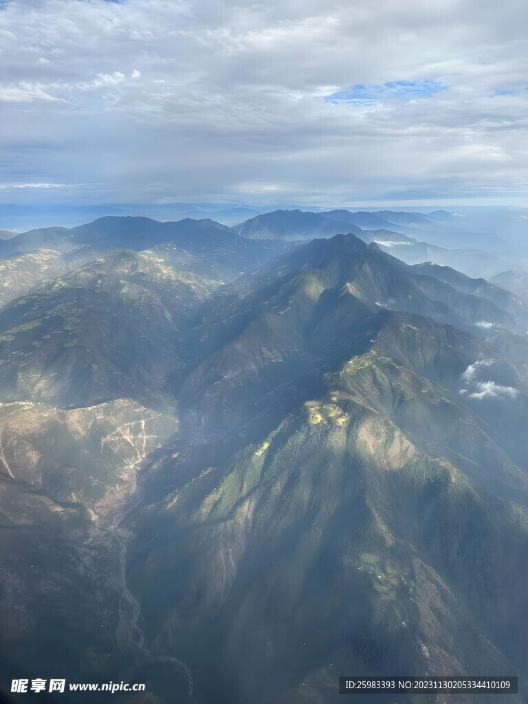 山区鸟瞰