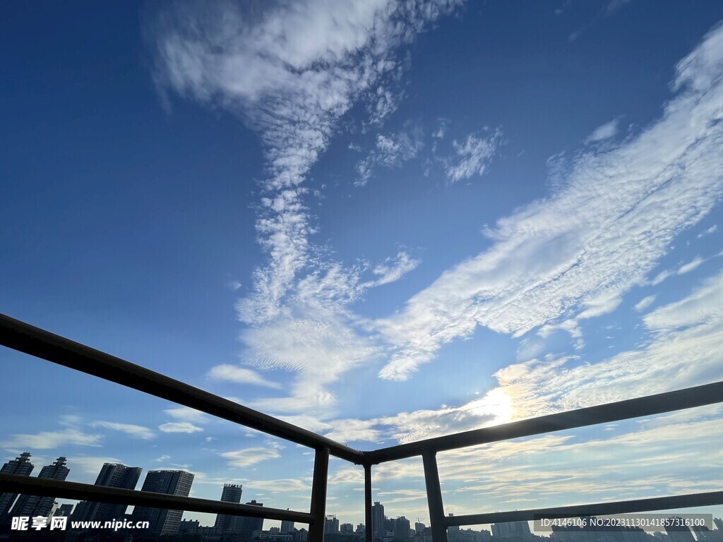 天空