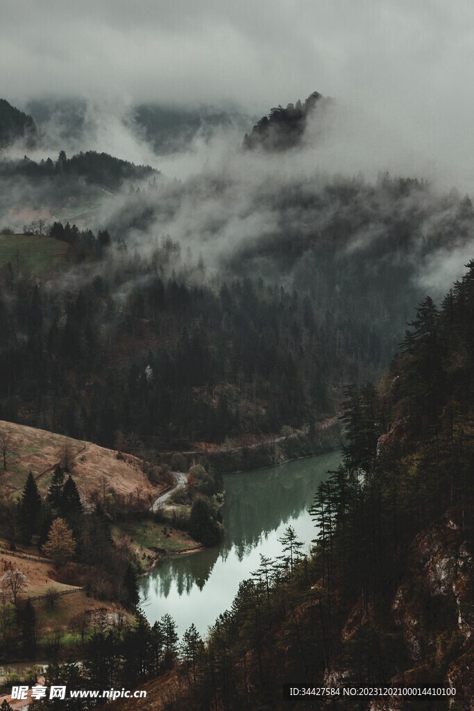 云海山水风景