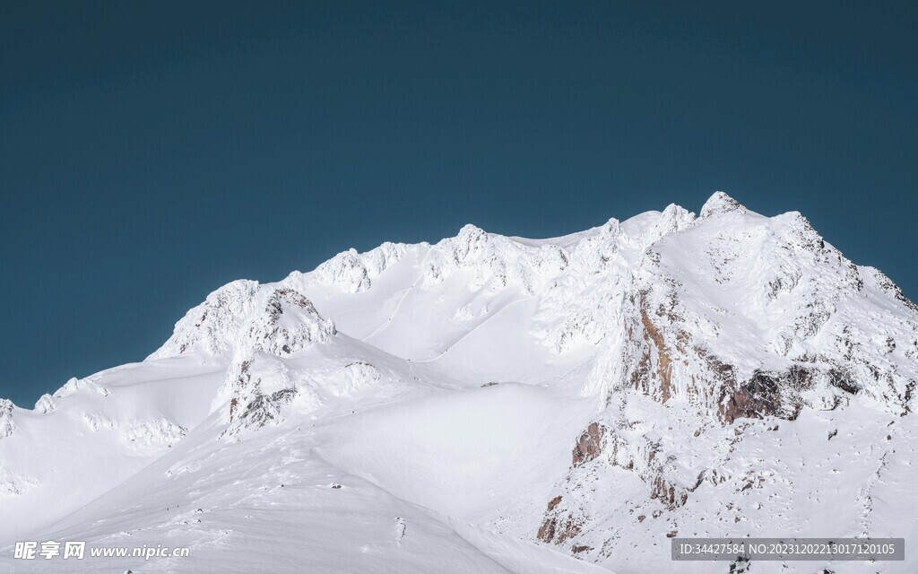 雪山