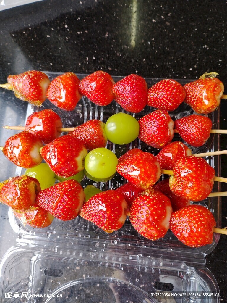草莓香印糖葫芦