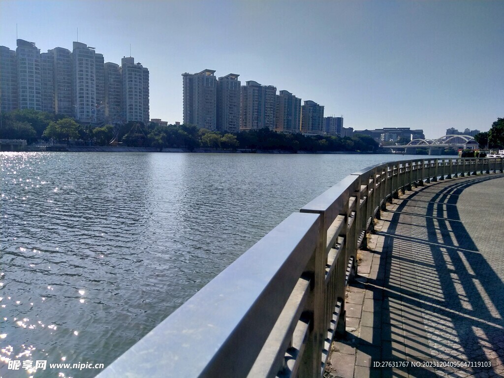 滨江公园