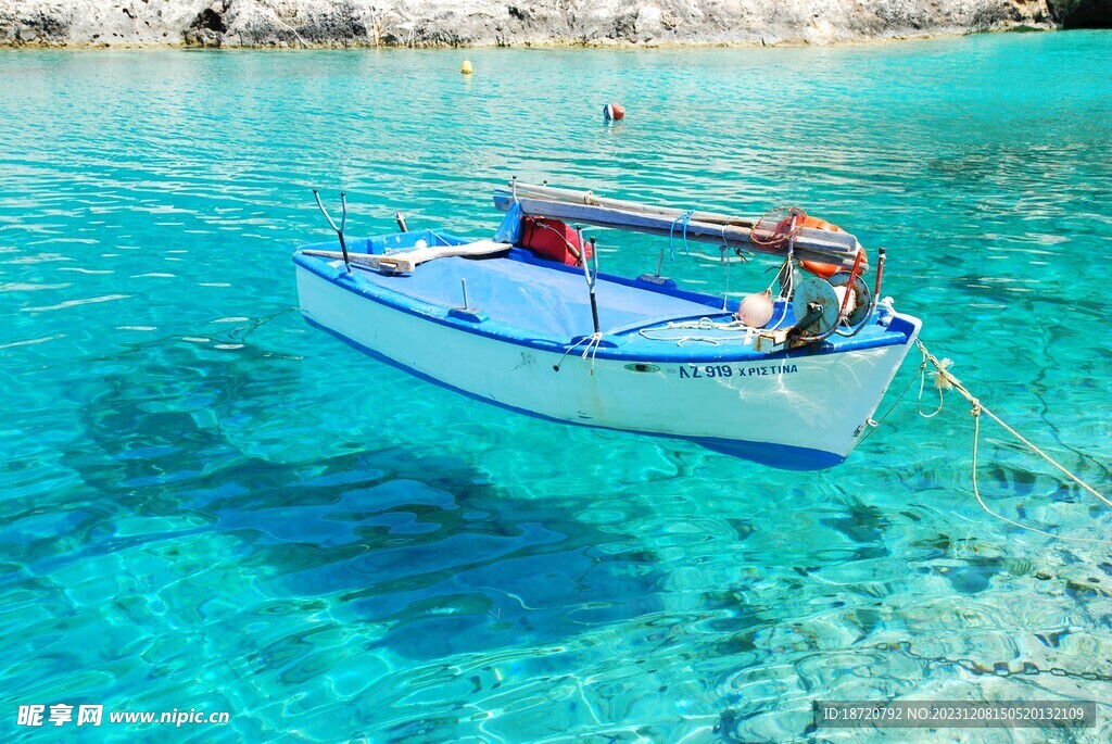 海边小船