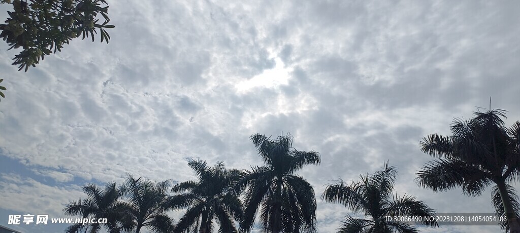 天空