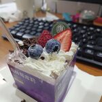 慕斯草莓蛋糕 
