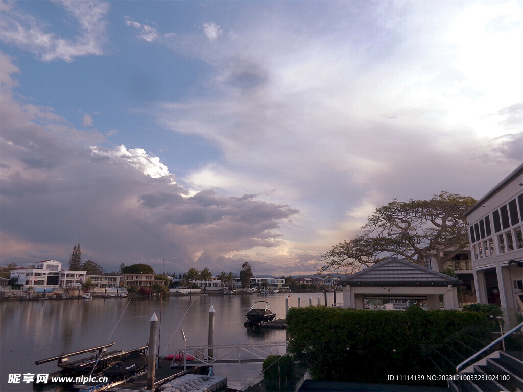 黄金海岸海滨内湾风景