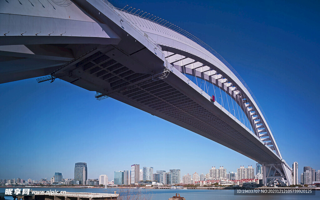 上海浦东卢浦大桥风景