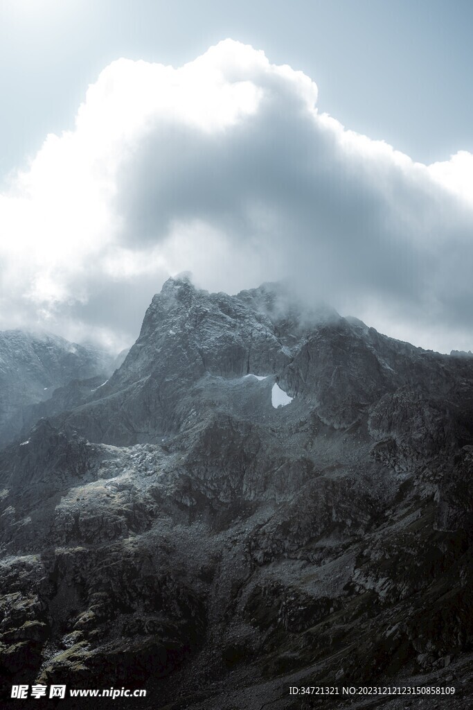 高山之巅