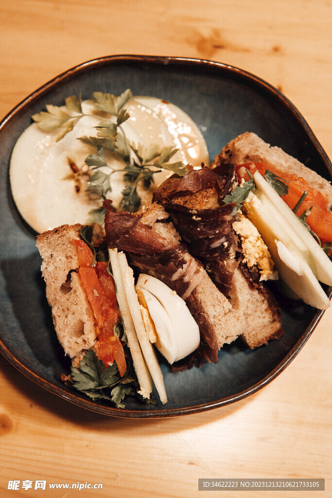 午餐 