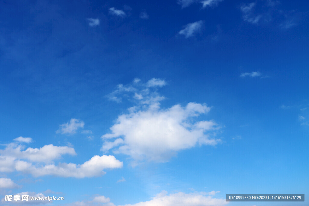 蓝天白云