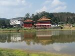河边建筑