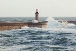 海边灯塔