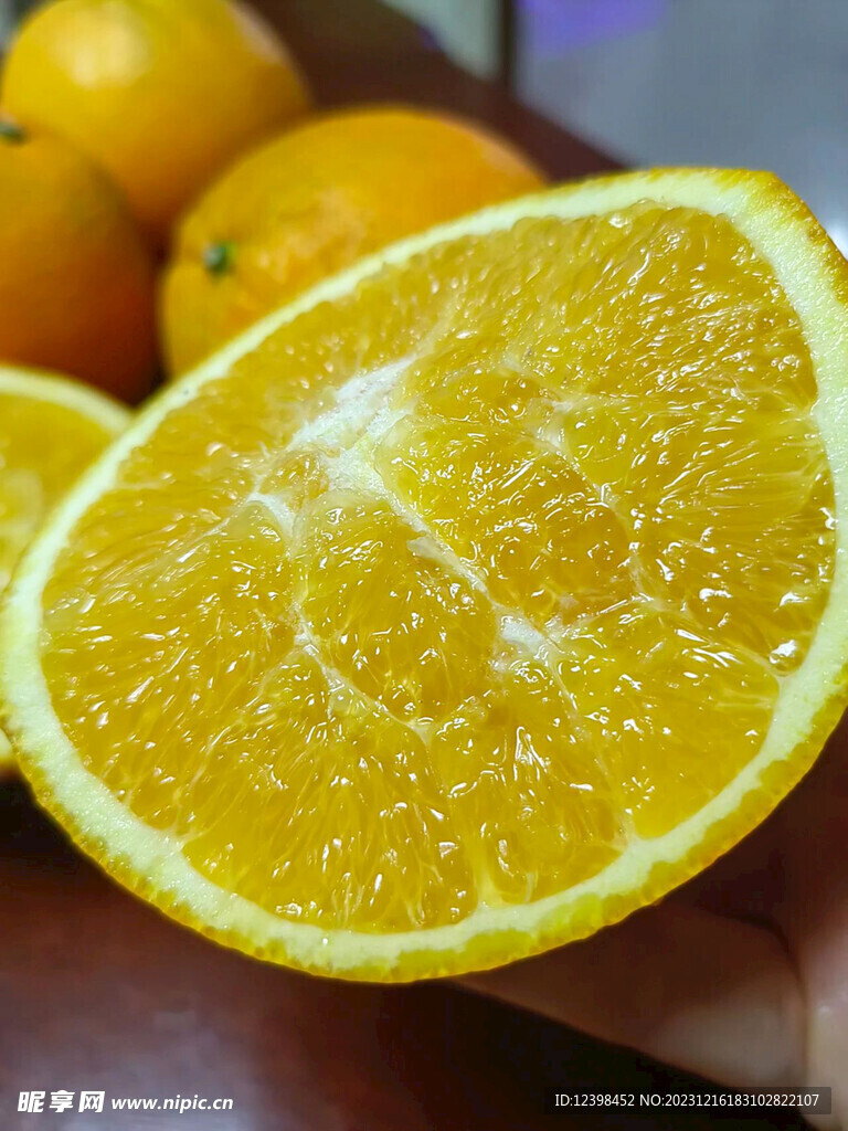 新鲜脐橙