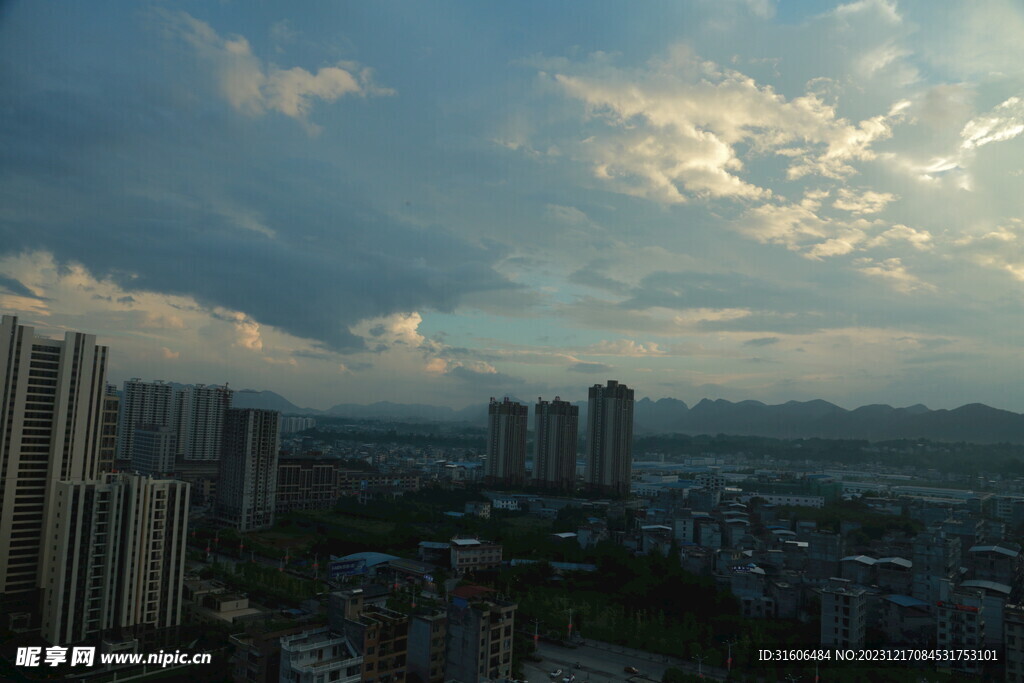 城市 天空