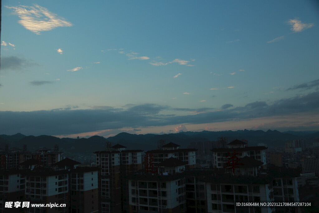 天空 城市