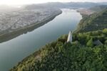 河边风景