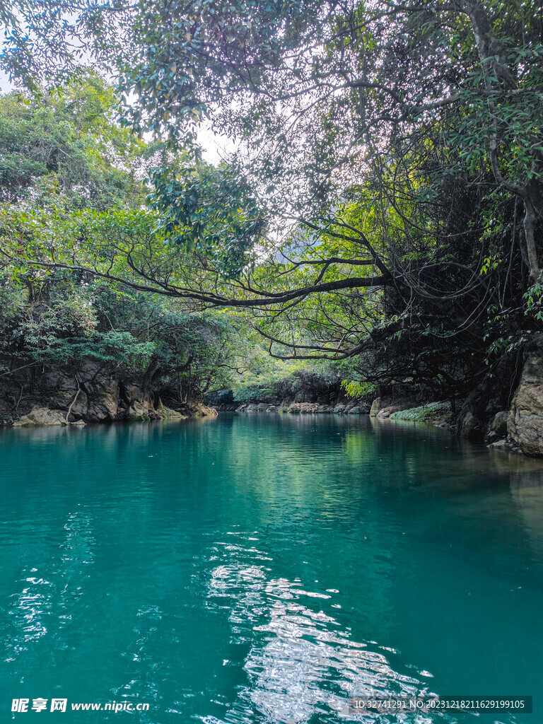 荔波美景