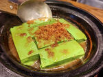 瑶柱菜汁酿豆腐