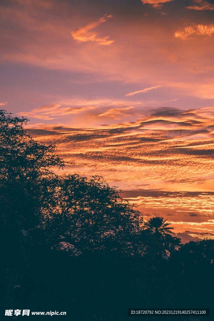 夕阳晚霞图片