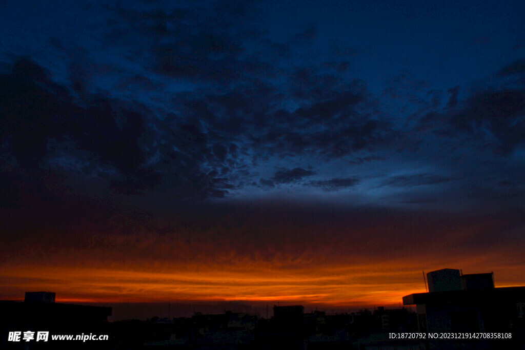 夕阳晚霞图片