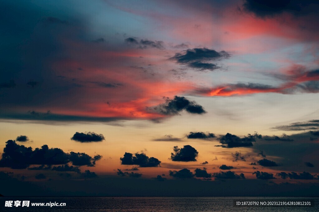 夕阳晚霞图片