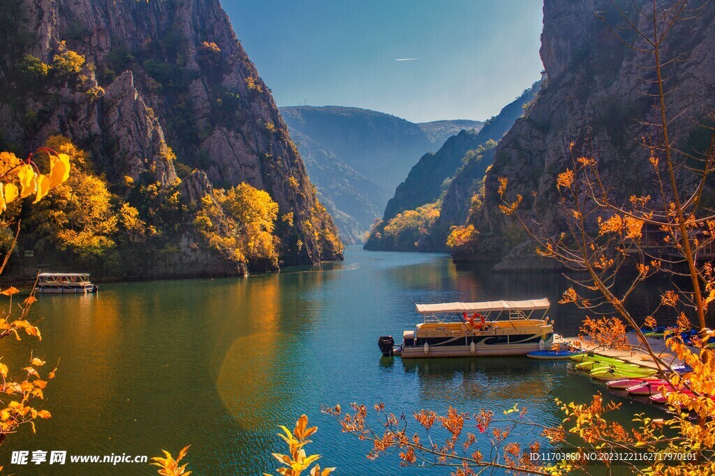 河边风景