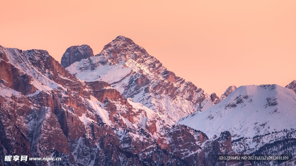 山峰