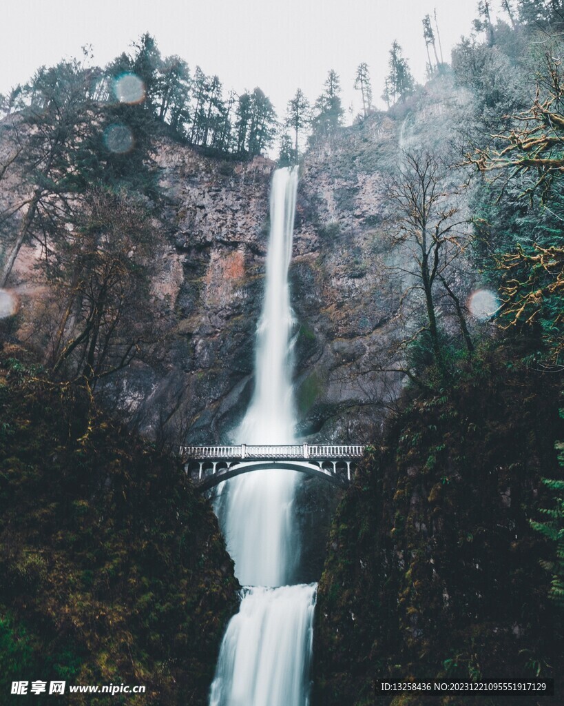 瀑布风景