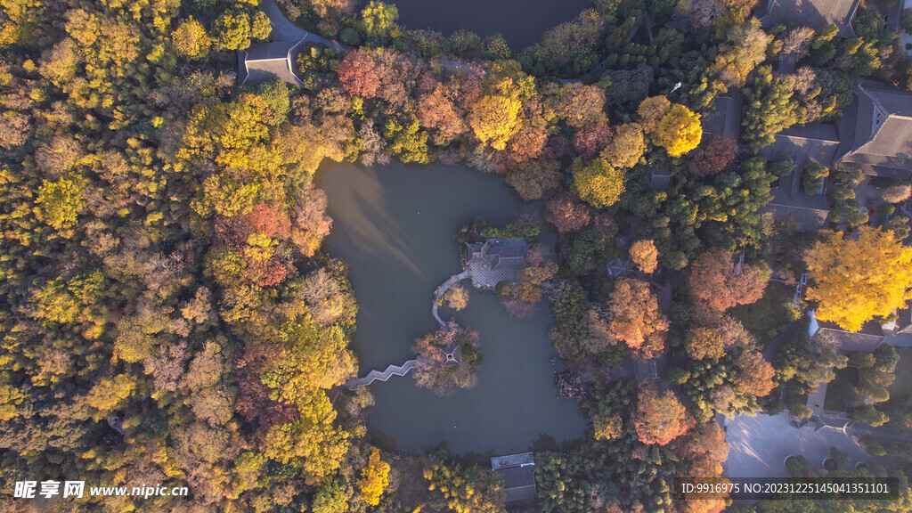 俯看大明寺