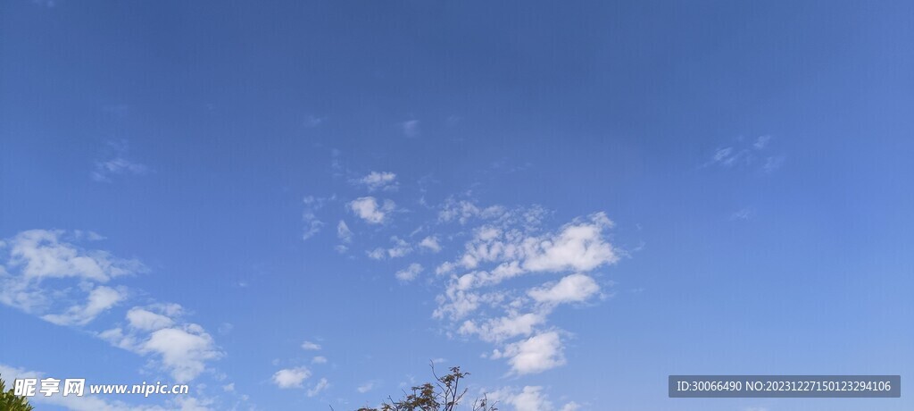 天空