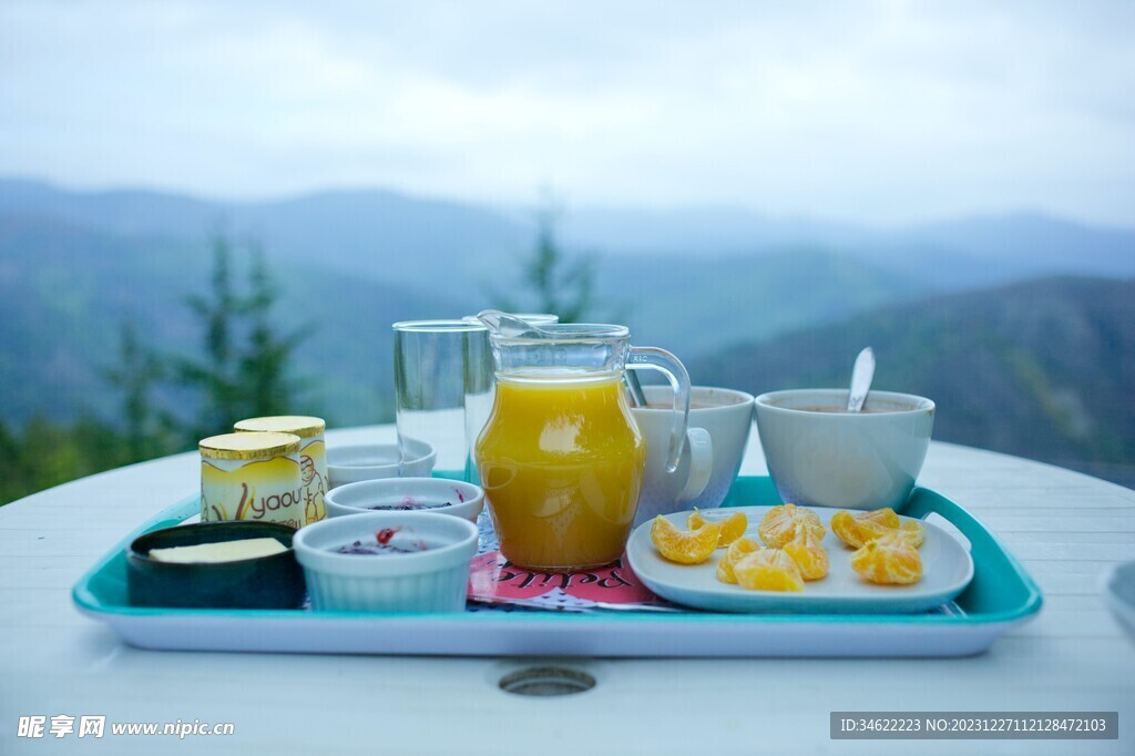山顶品茗