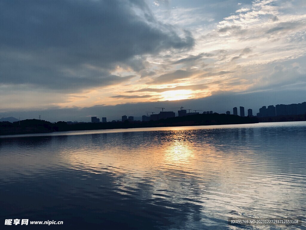 夕阳晚霞