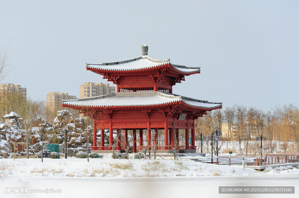 雪天古刹