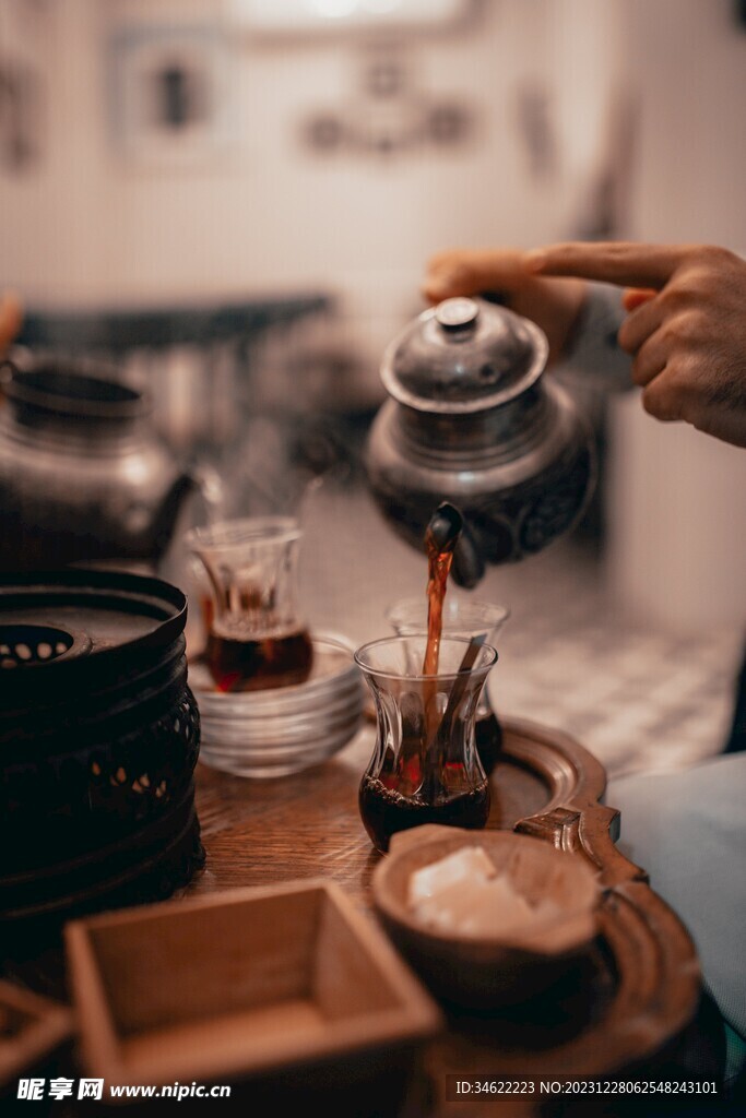 添茶