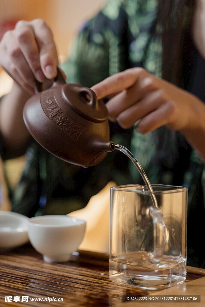 沏茶