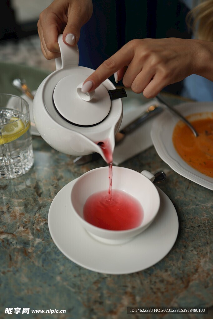 品茶