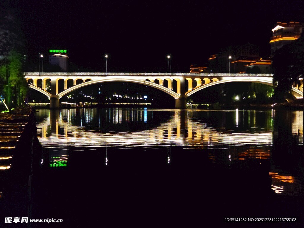 龙胜夜景