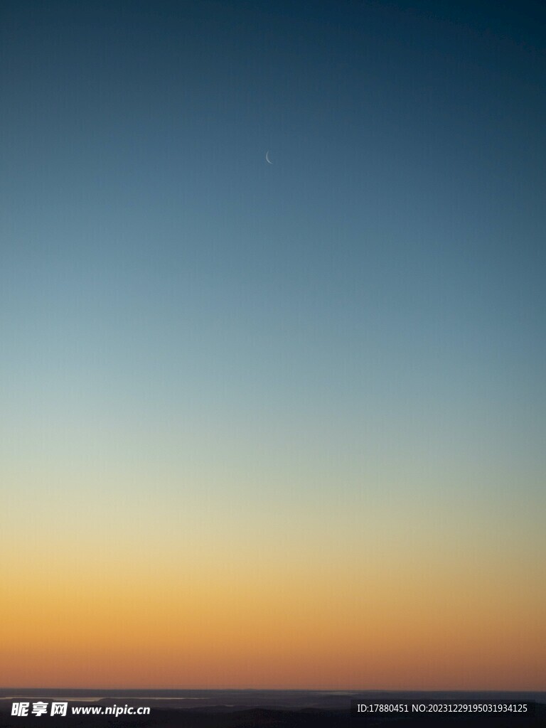 月亮