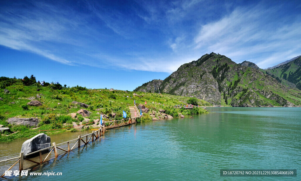 湖光山色图片