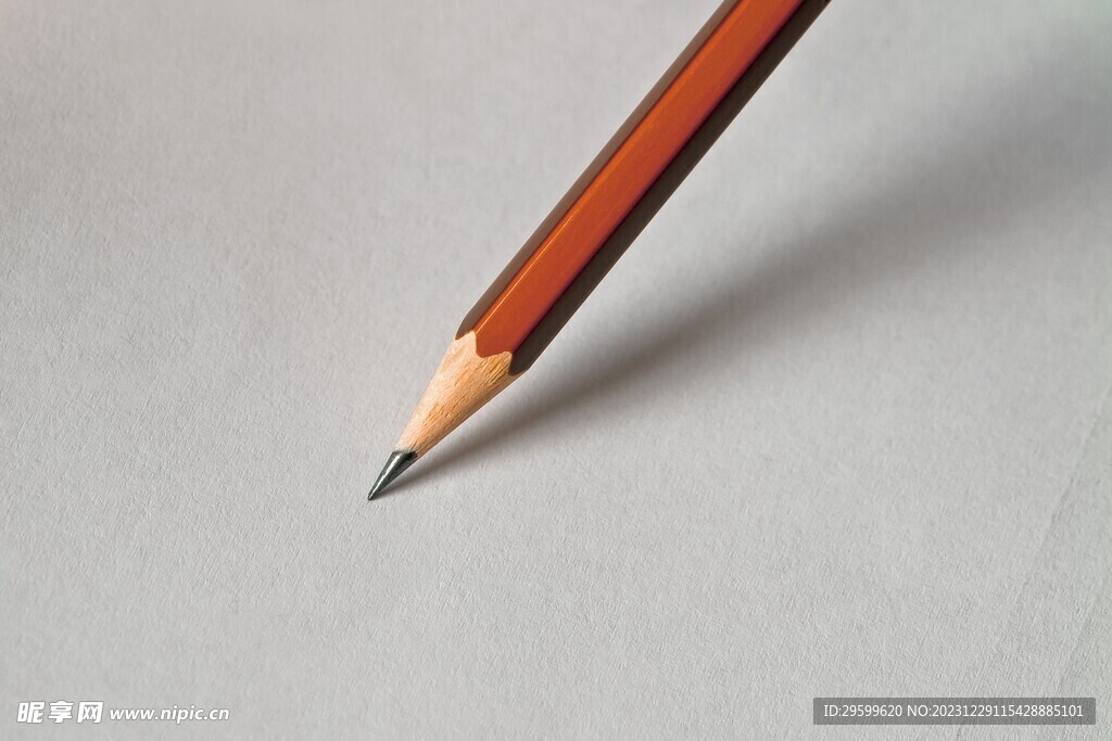 彩色铅笔  