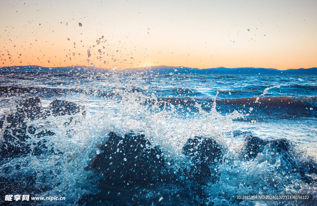 海浪图片