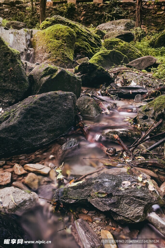 瀑布风景